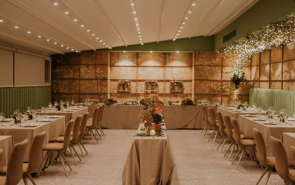 Banquet hall Photo