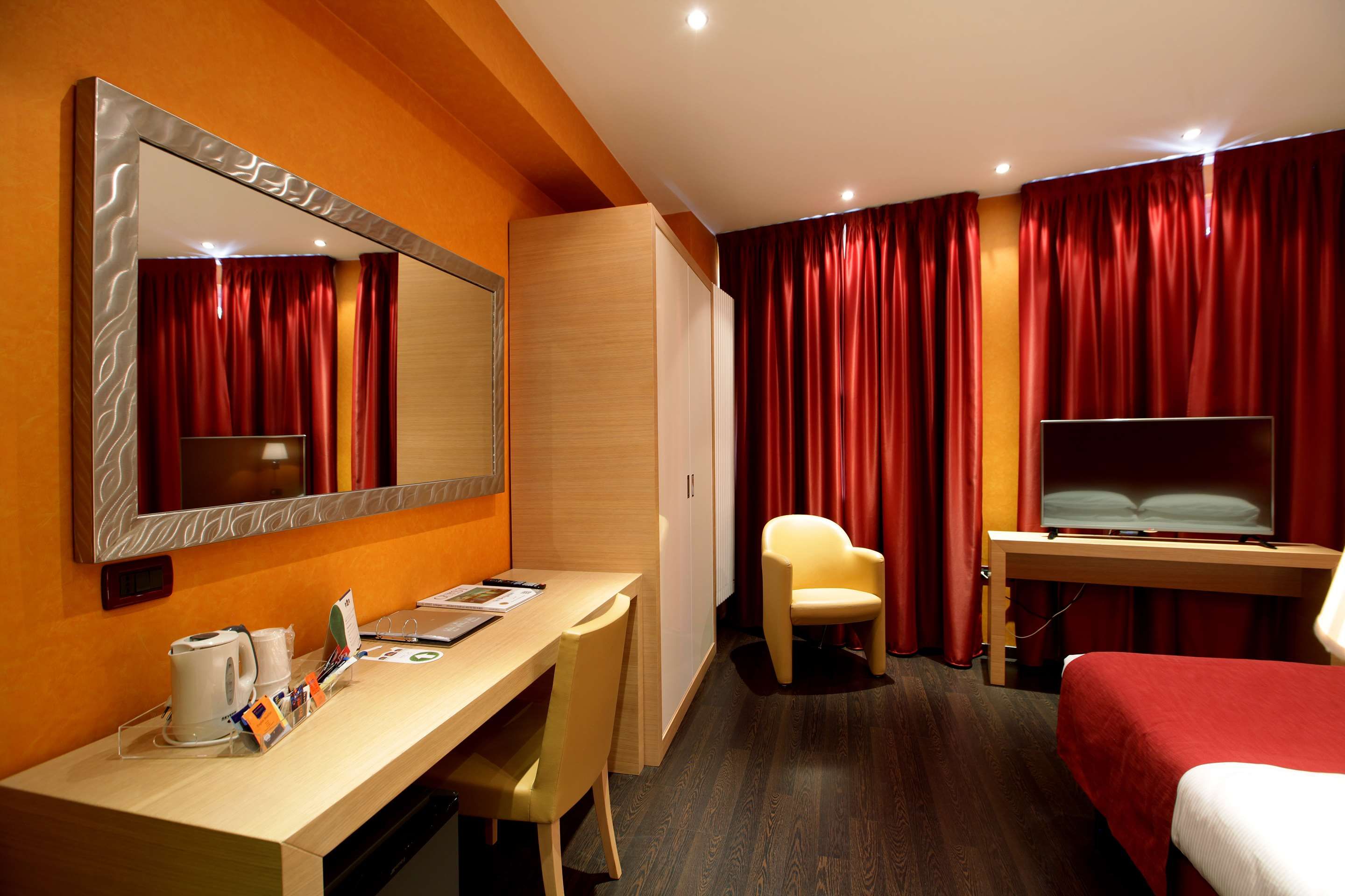 Room amenity