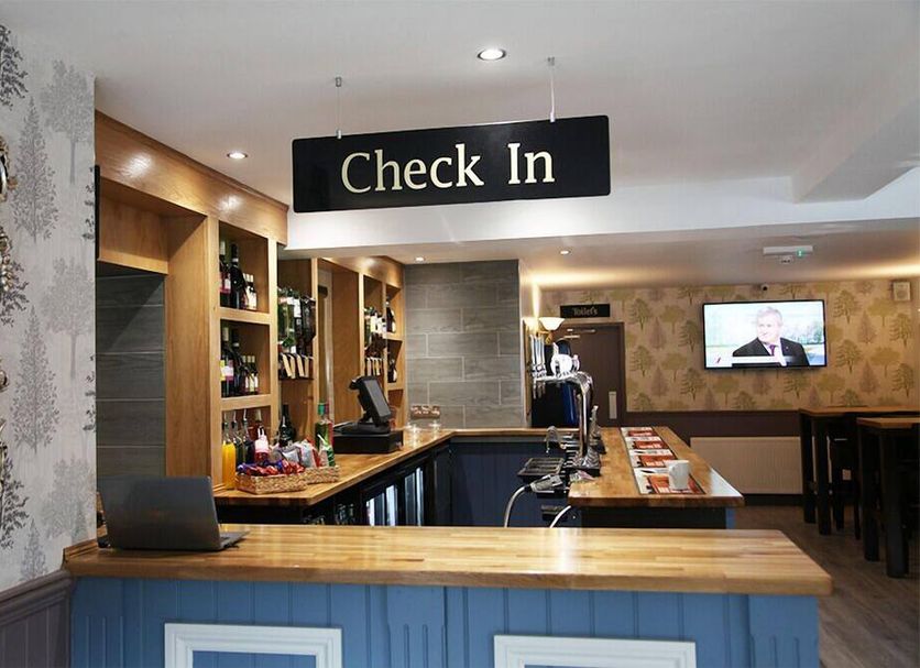 Front desk Photo