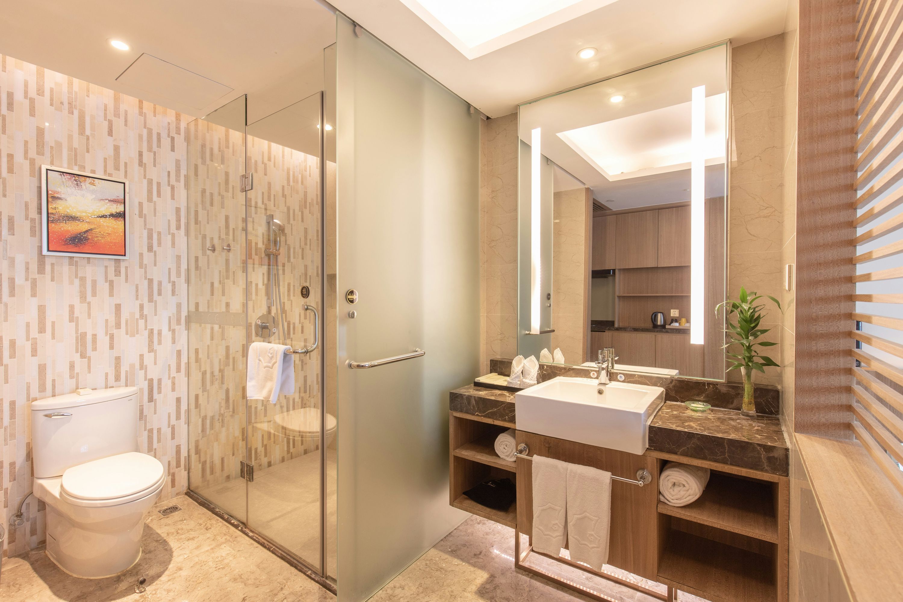 Room amenity