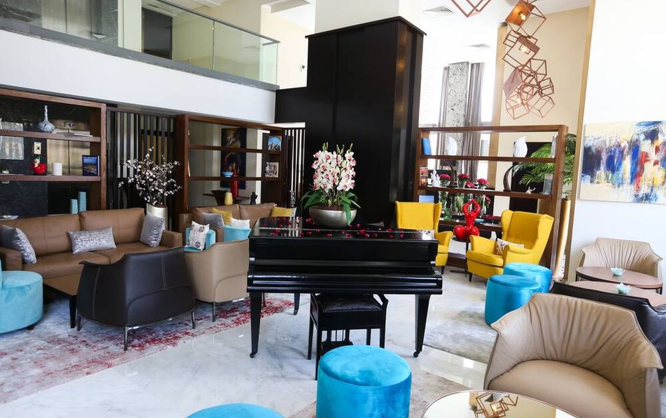 Lounge Photo