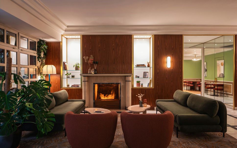 Lounge Photo