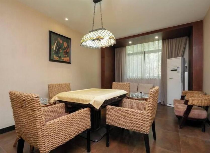 Dining room Photo