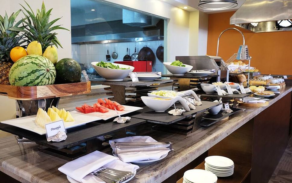 Buffet Photo
