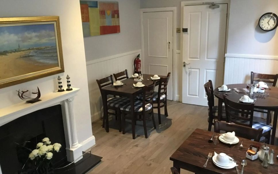 Dining room Photo