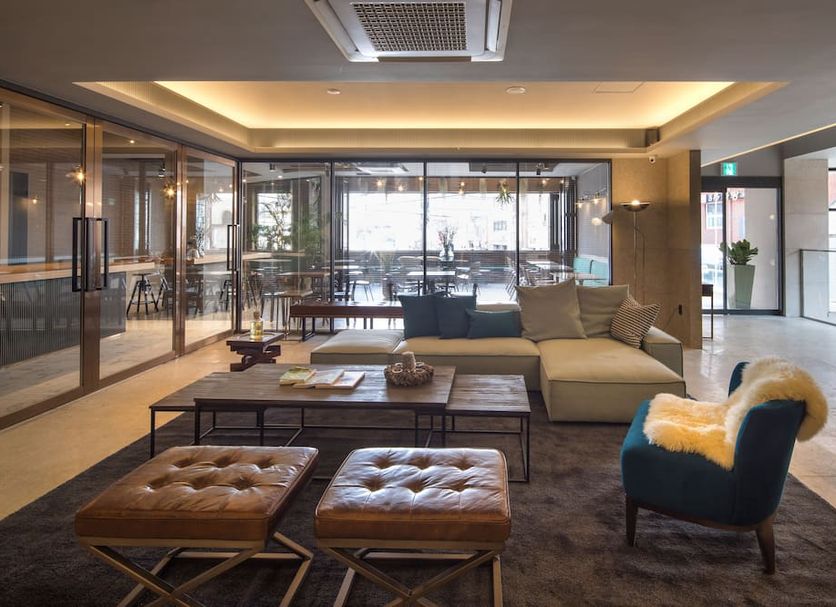 Lounge Photo