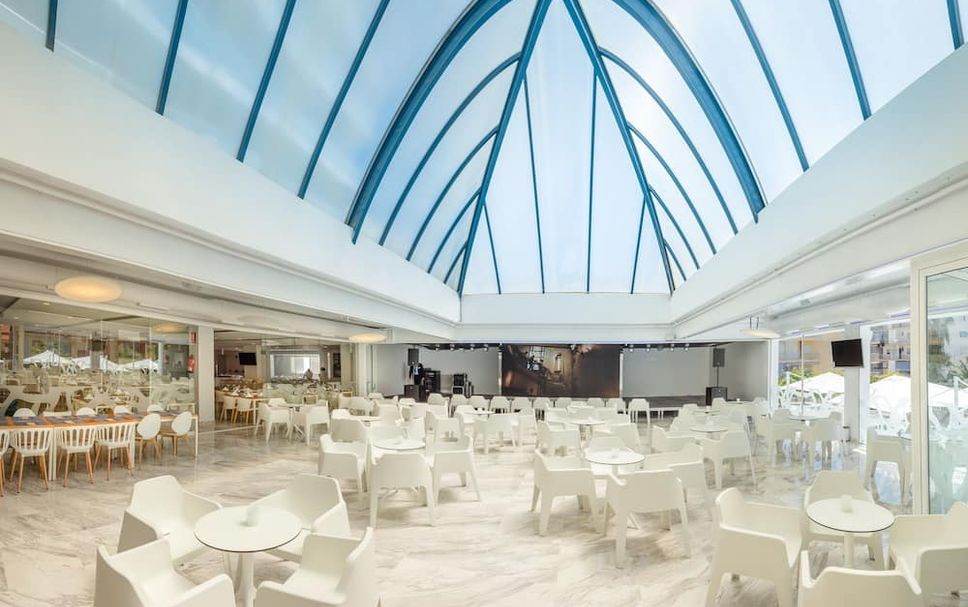 Banquet hall Photo