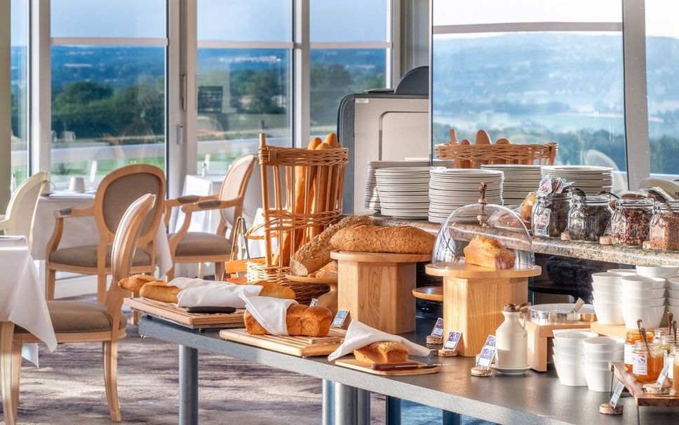 Buffet Photo