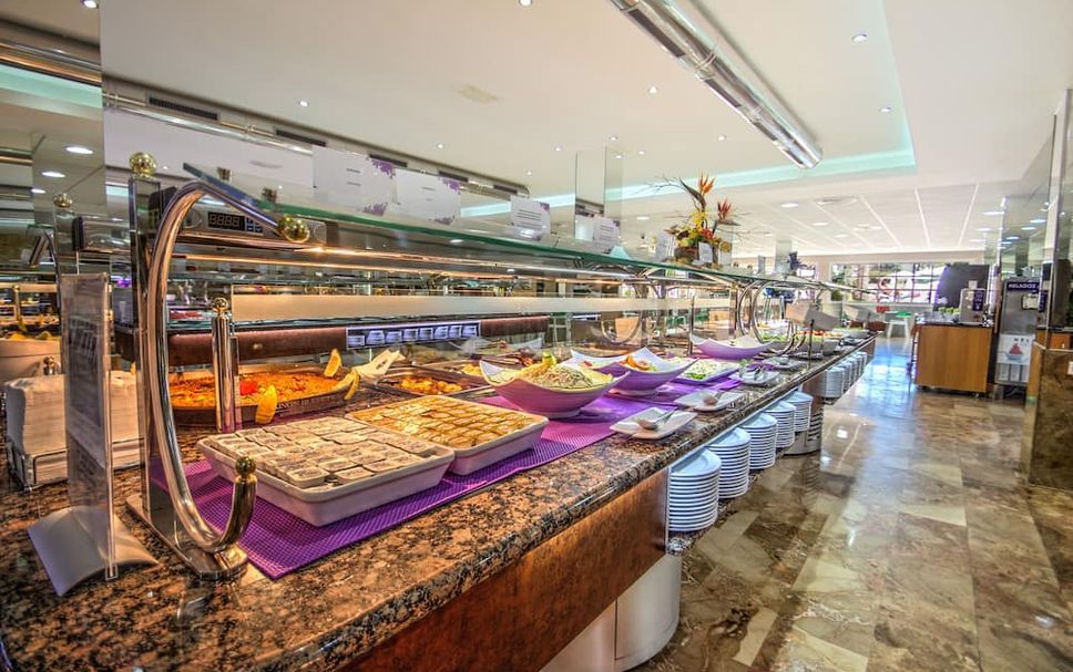 Buffet Photo