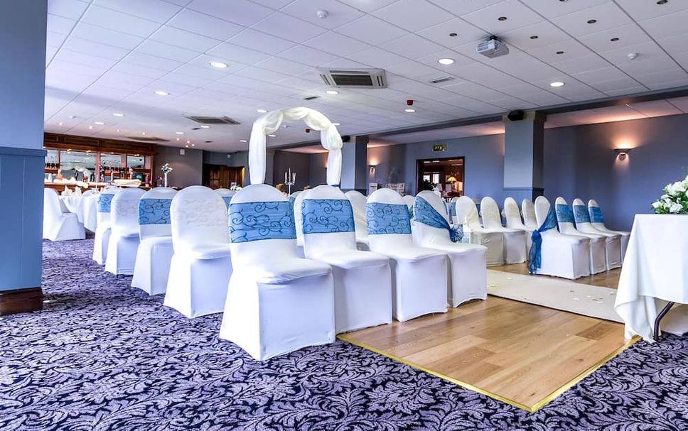 Banquet hall Photo