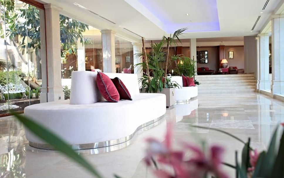 Lobby Photo