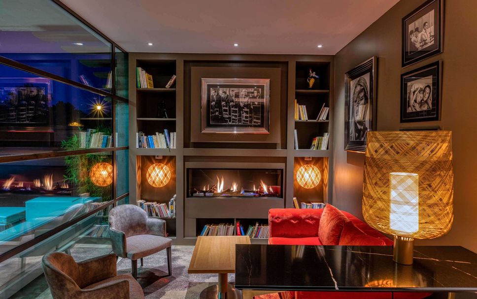 Lounge Photo