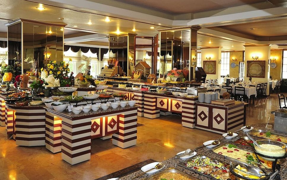 Buffet Photo