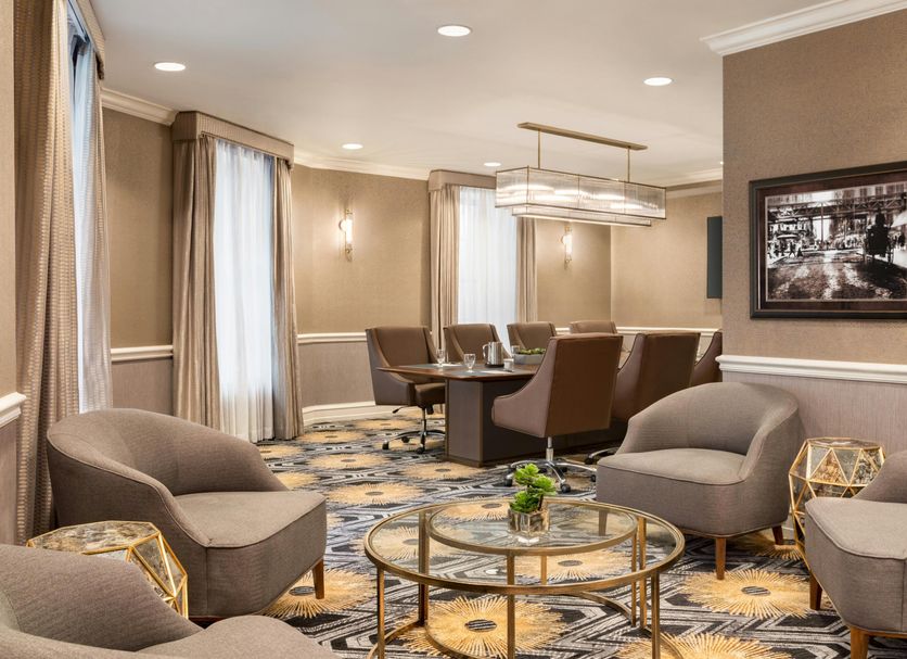 Lounge Photo