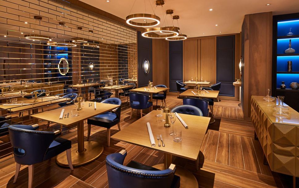 Restaurant Photo
