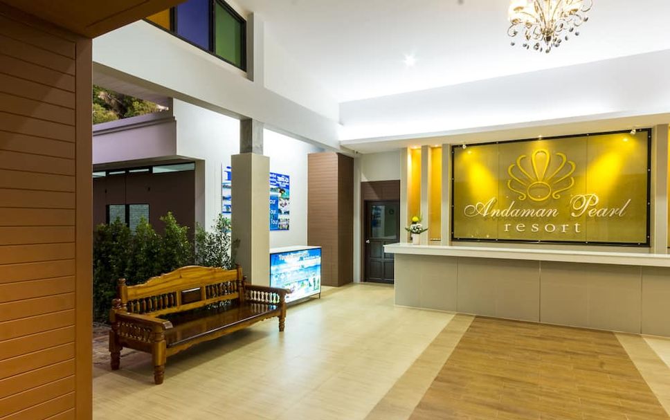 Front desk Photo