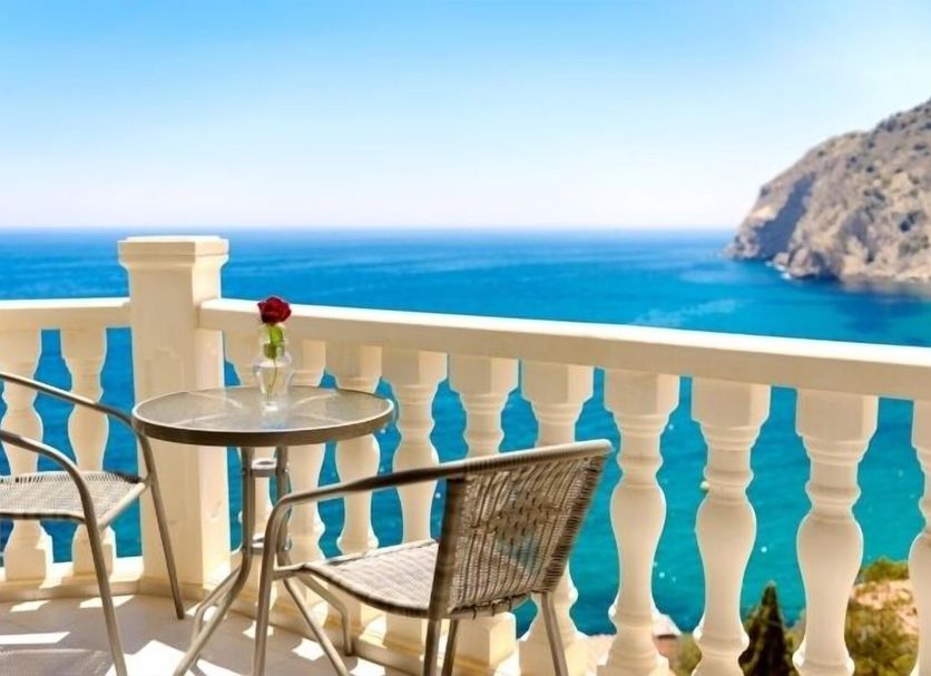 Balcony Photo