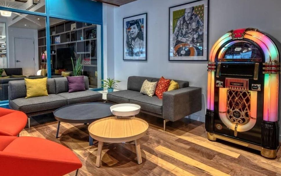 Lounge Photo