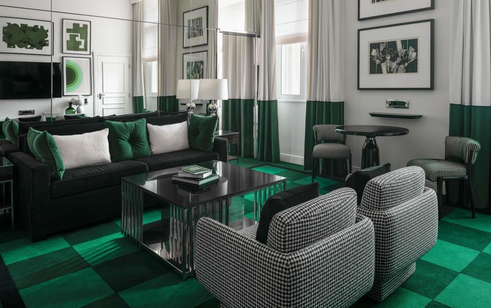 Lounge Photo