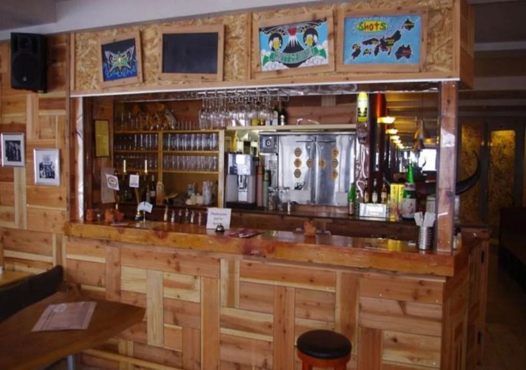 Bar Photo
