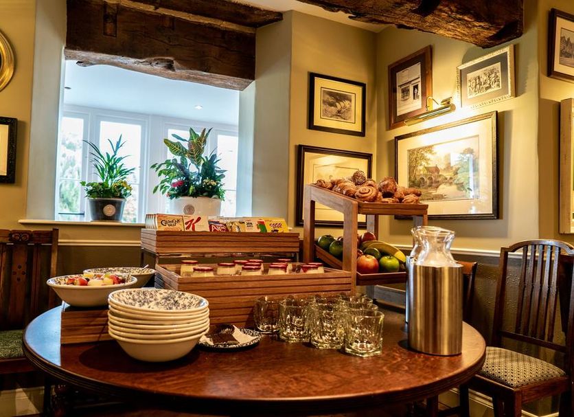 Buffet Photo