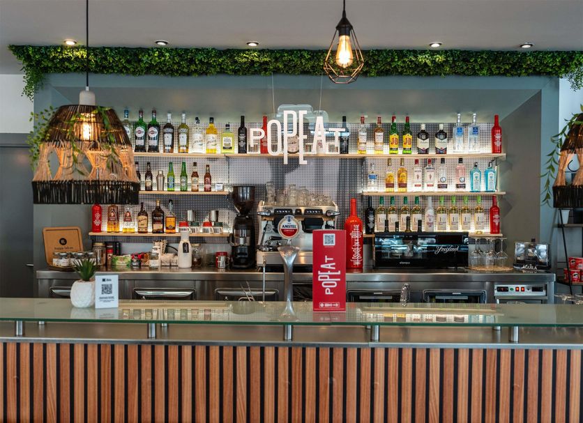Bar Photo