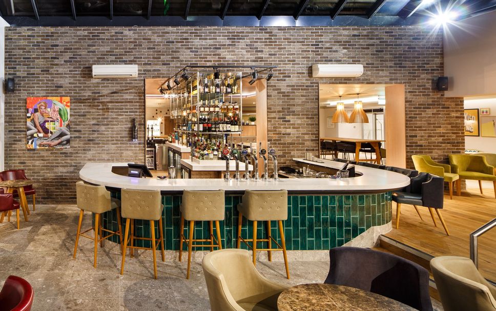Bar Photo