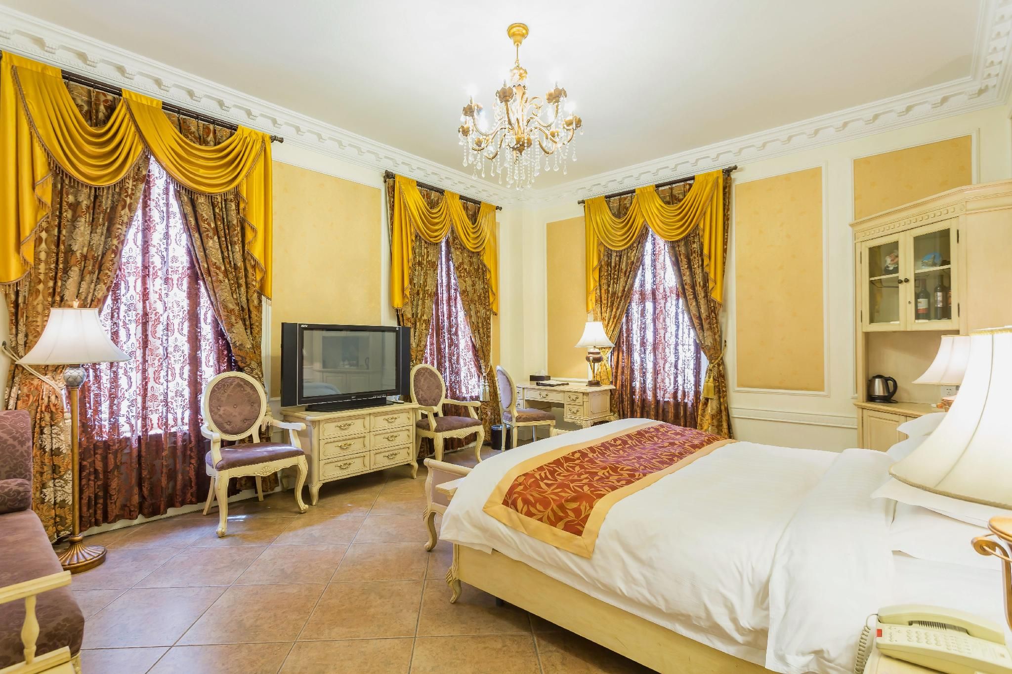Bedroom