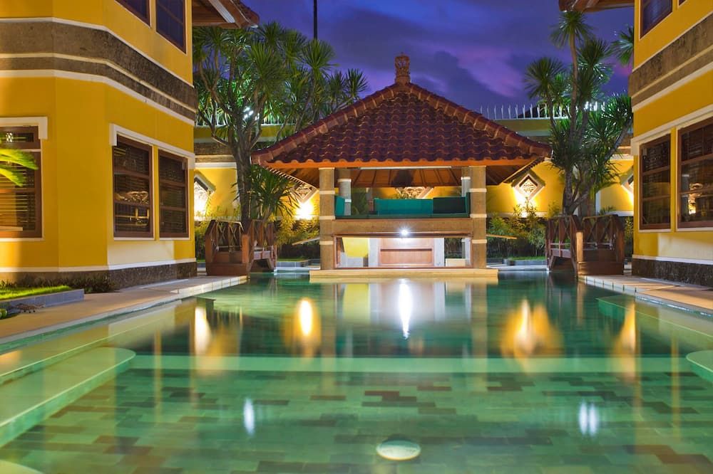 Pool Photo