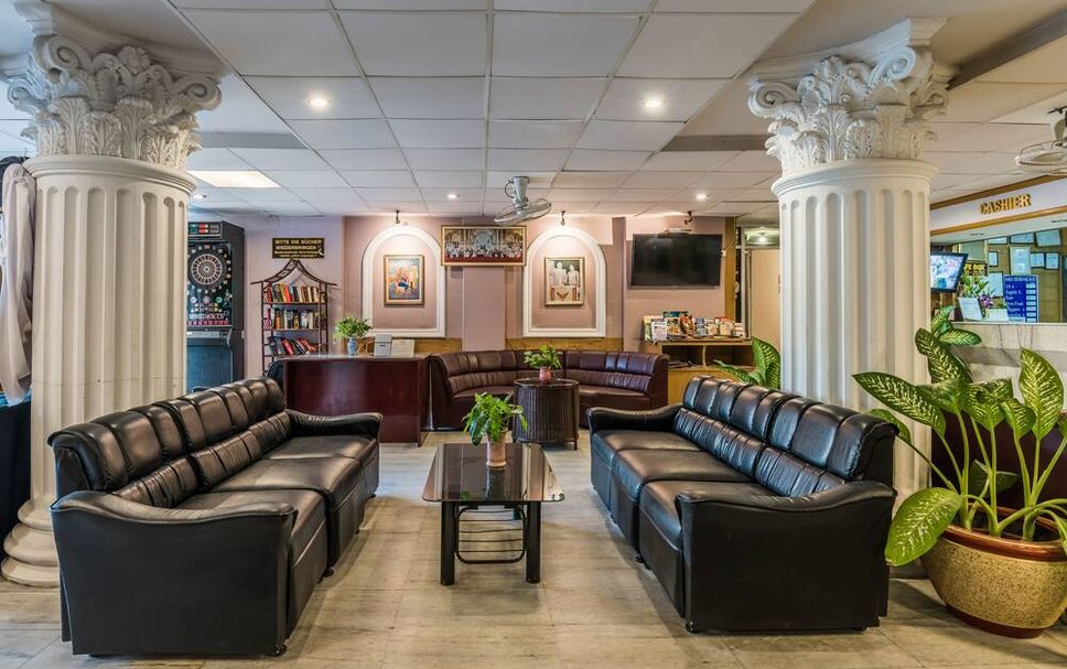 Lounge Photo