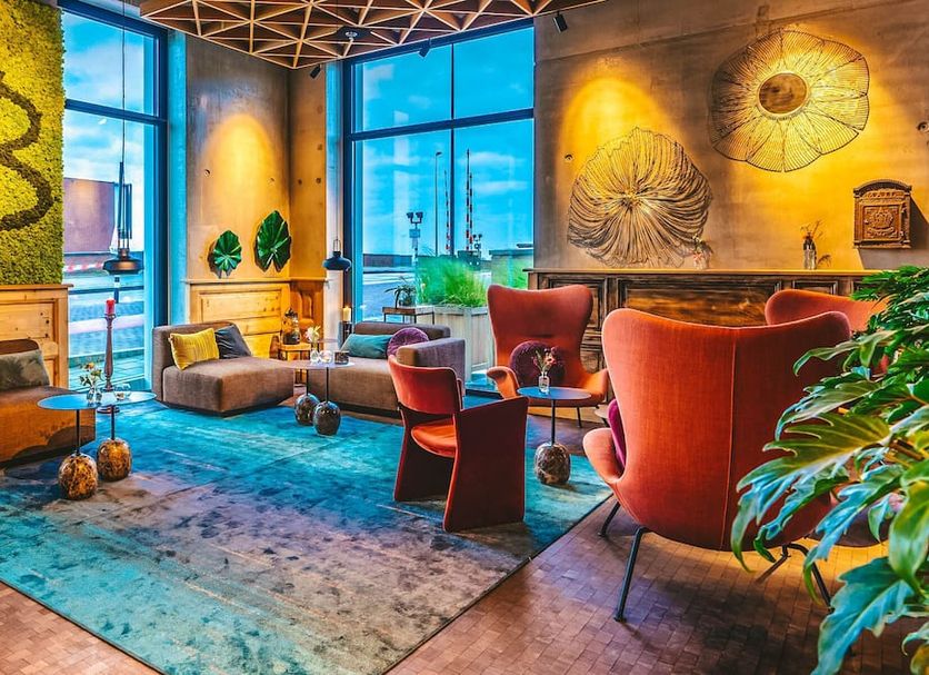 Lounge Photo