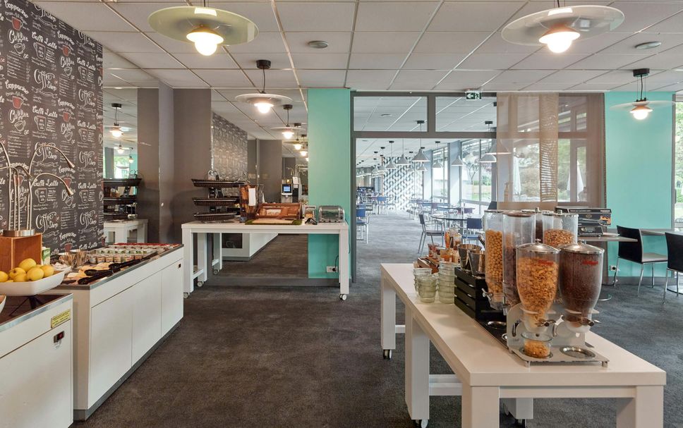 Buffet Photo
