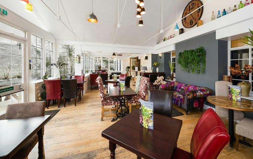 Restaurant Photo