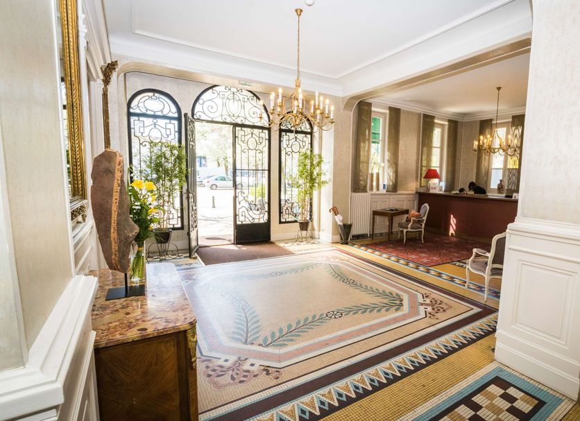 Lobby Photo