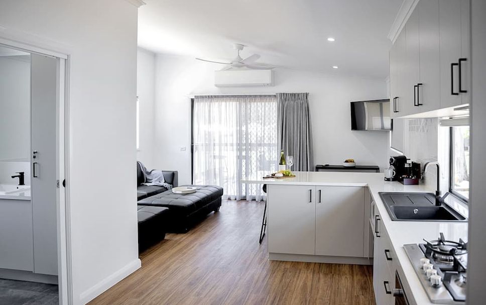 Kitchen Photo