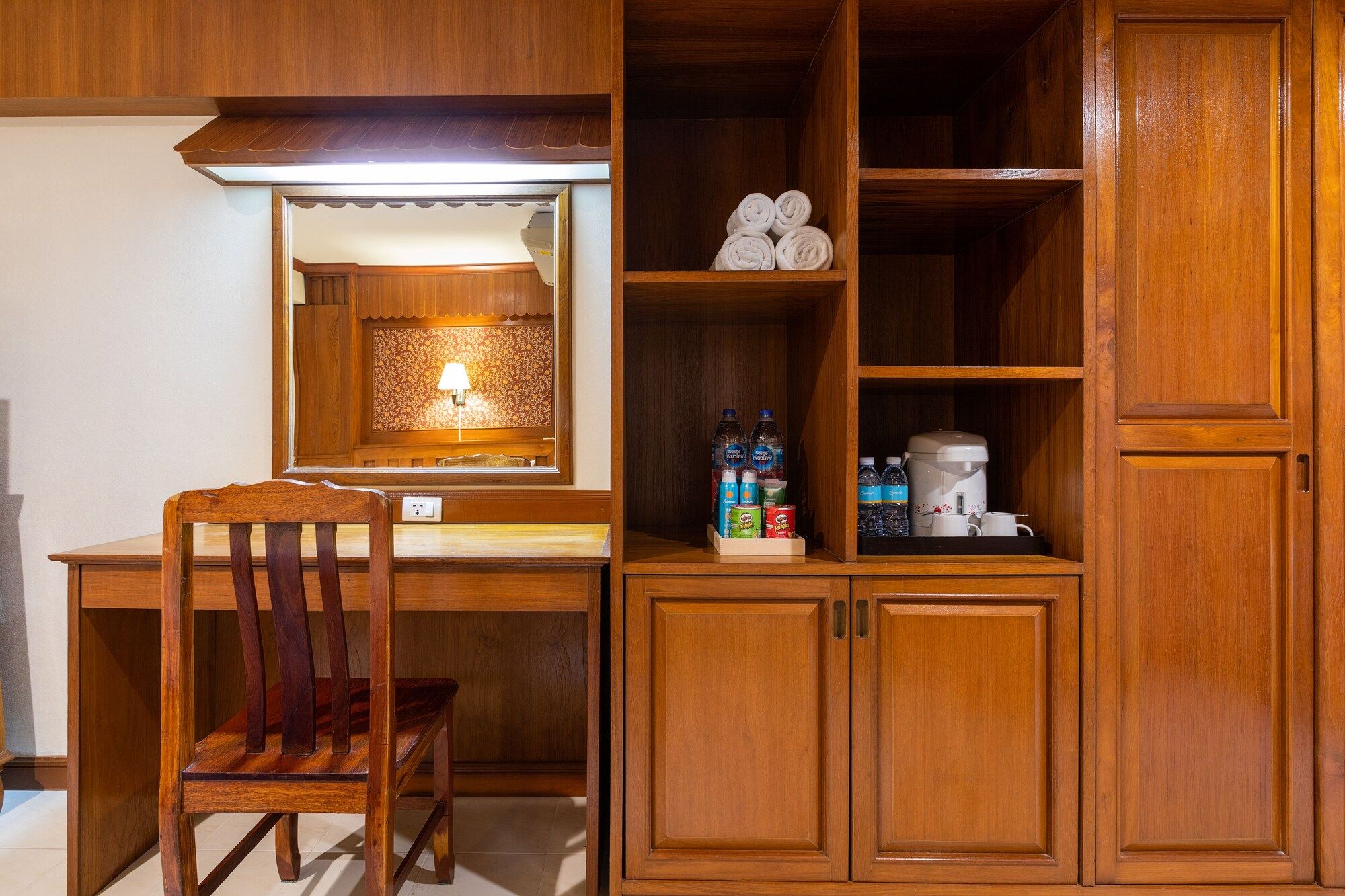 Room amenity
