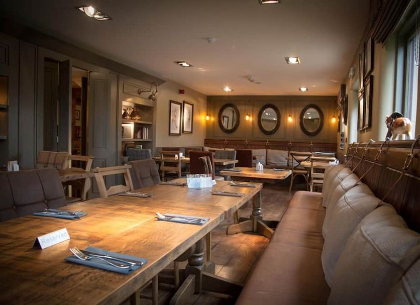 Restaurant Photo