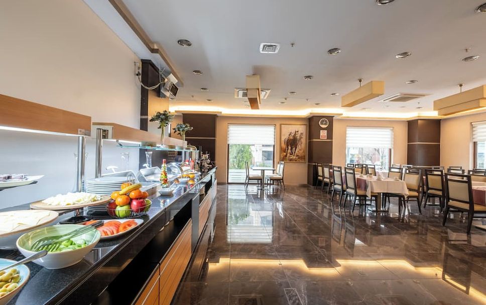 Buffet Photo