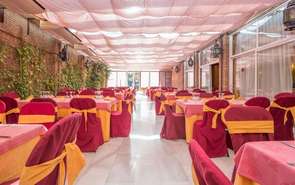 Banquet hall Photo