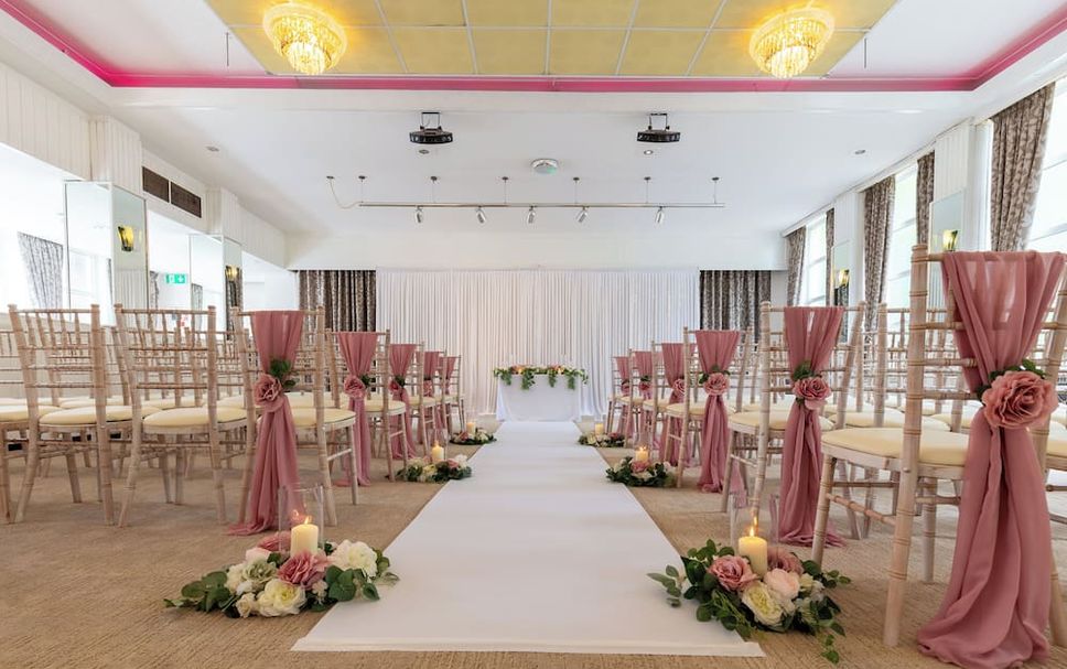 Banquet hall Photo