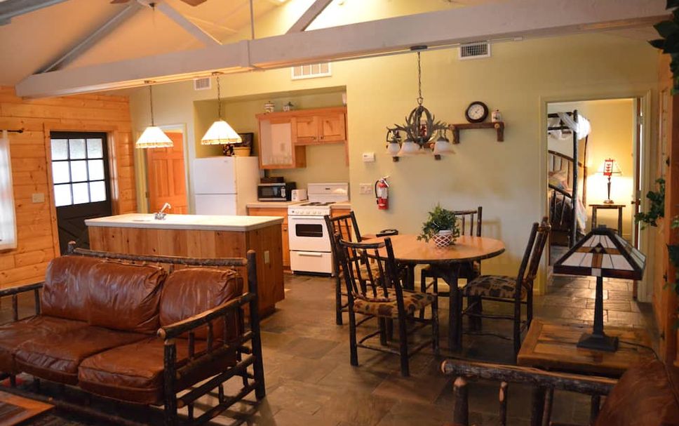 Dining room Photo