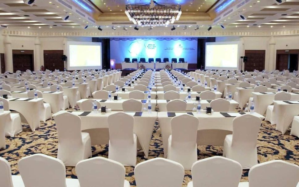 Banquet hall Photo