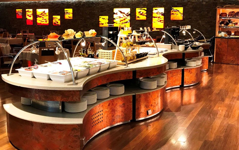 Buffet Photo