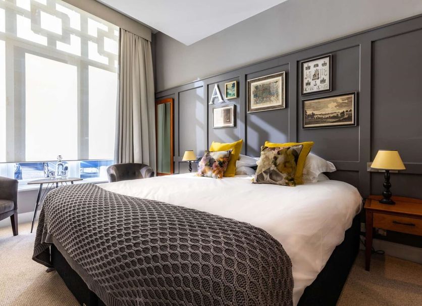 Bedroom Photo