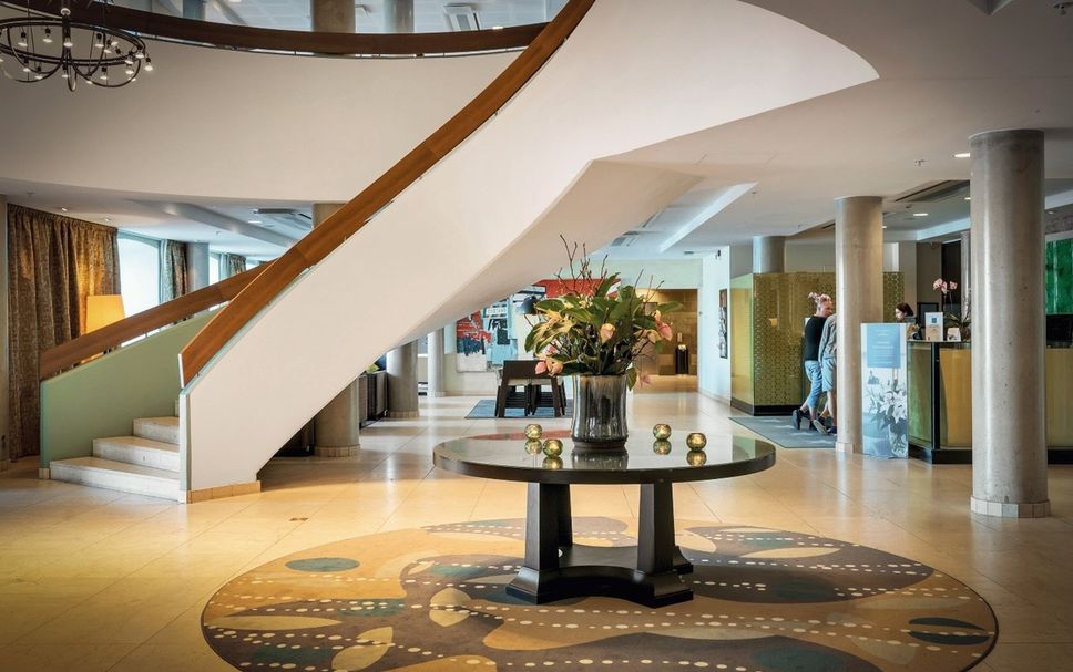 Lobby Photo