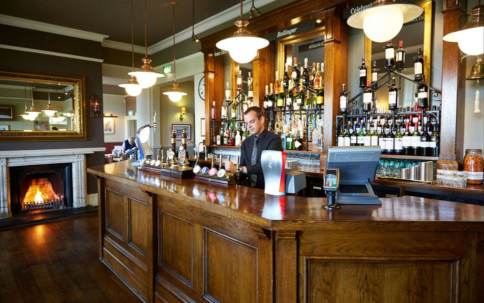Bar Photo