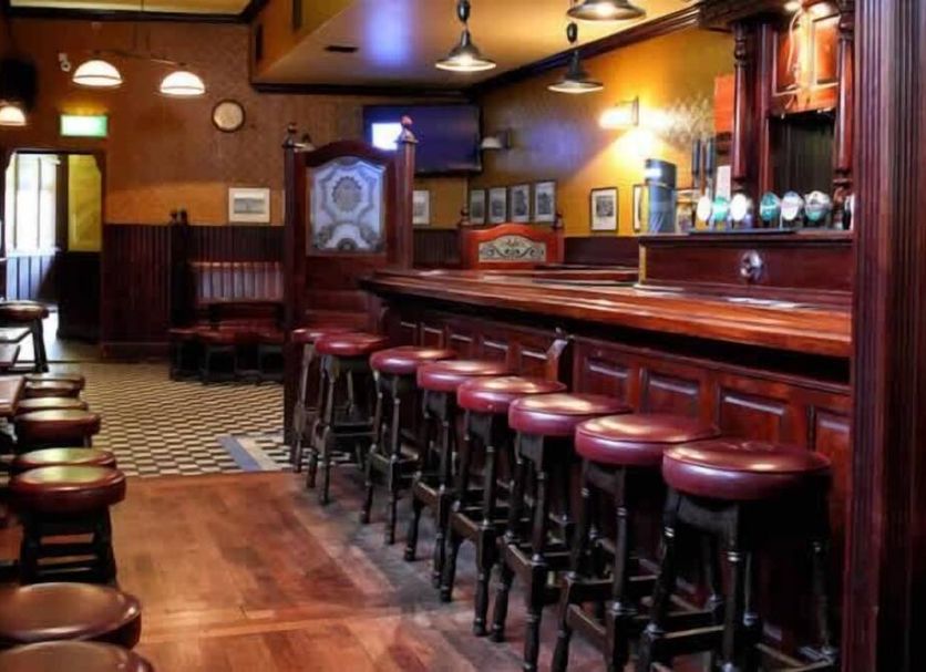 Bar Photo