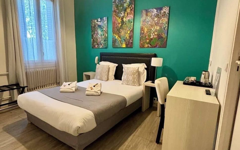Bedroom Photo