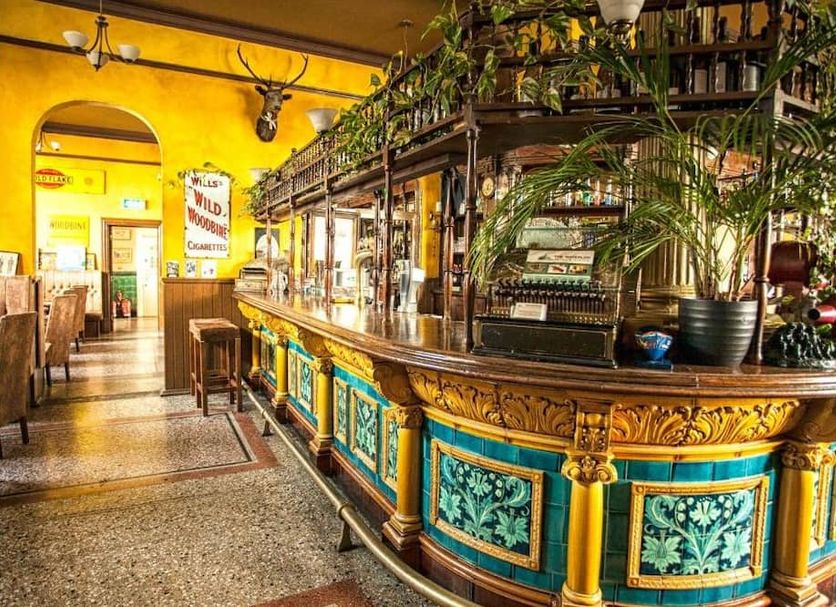 Bar Photo
