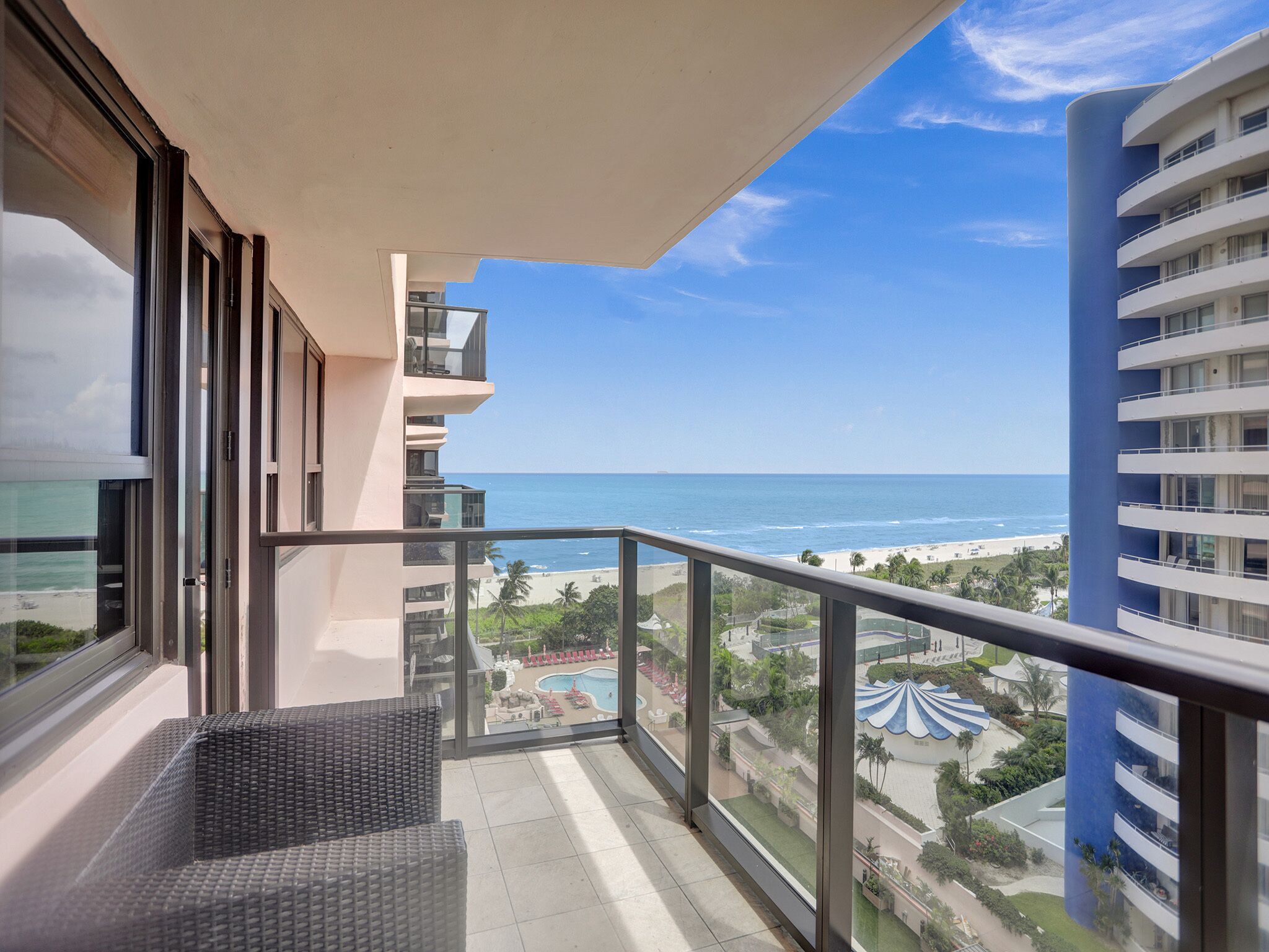 Balcony Photo